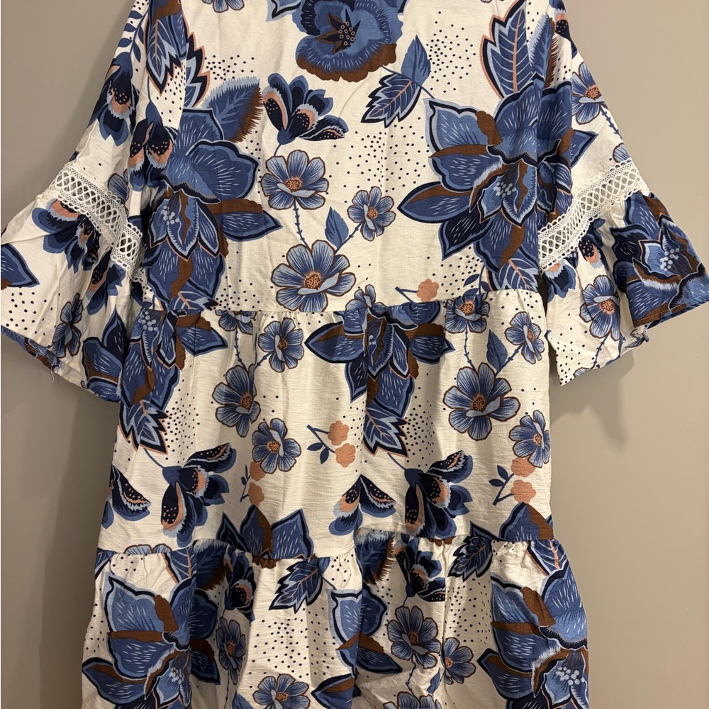 NEW ! Cupshe Blue and White Floral Midi Dress - Picture 6 of 15